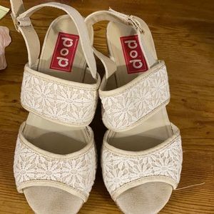 Women’s size 10 wedge sandals